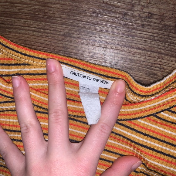 Orange Cropped Long-Sleeve - Picture 5 of 5